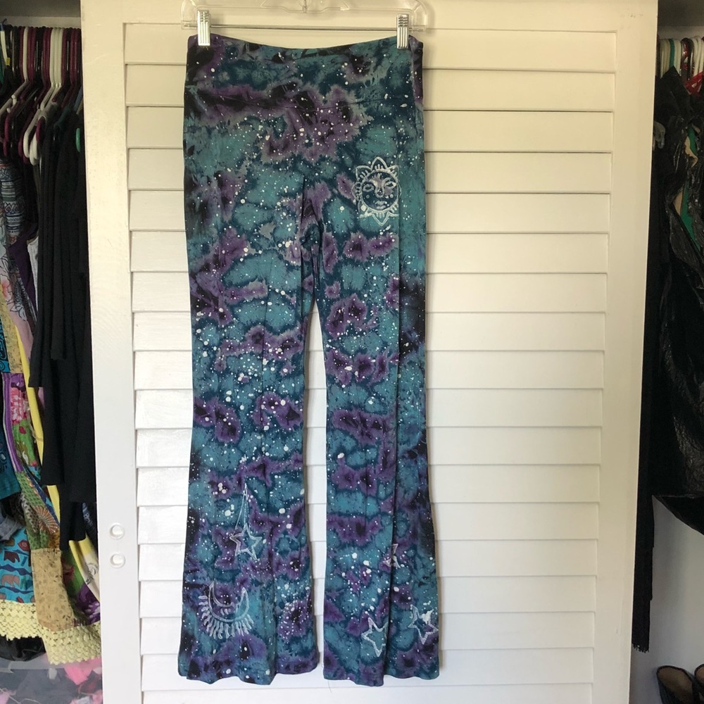 Celestial Print Bohemian Pants - Picture 3 of 5